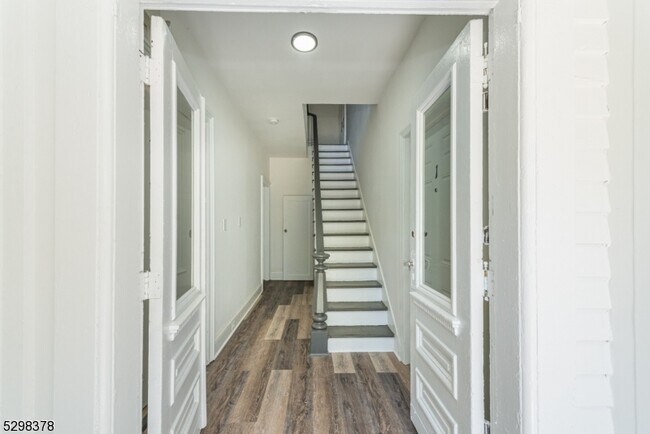 Foto del edificio - 54 Spruce St