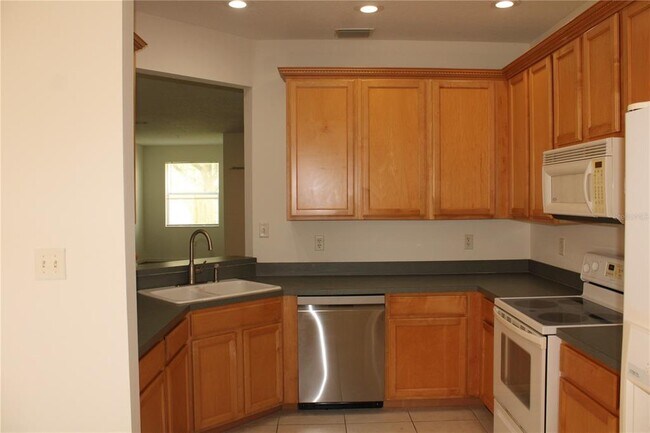 Foto del edificio - 3429 Parkridge Cir