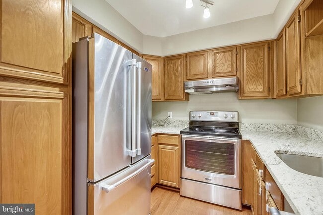 Building Photo - 11717 Karbon Hill Ct