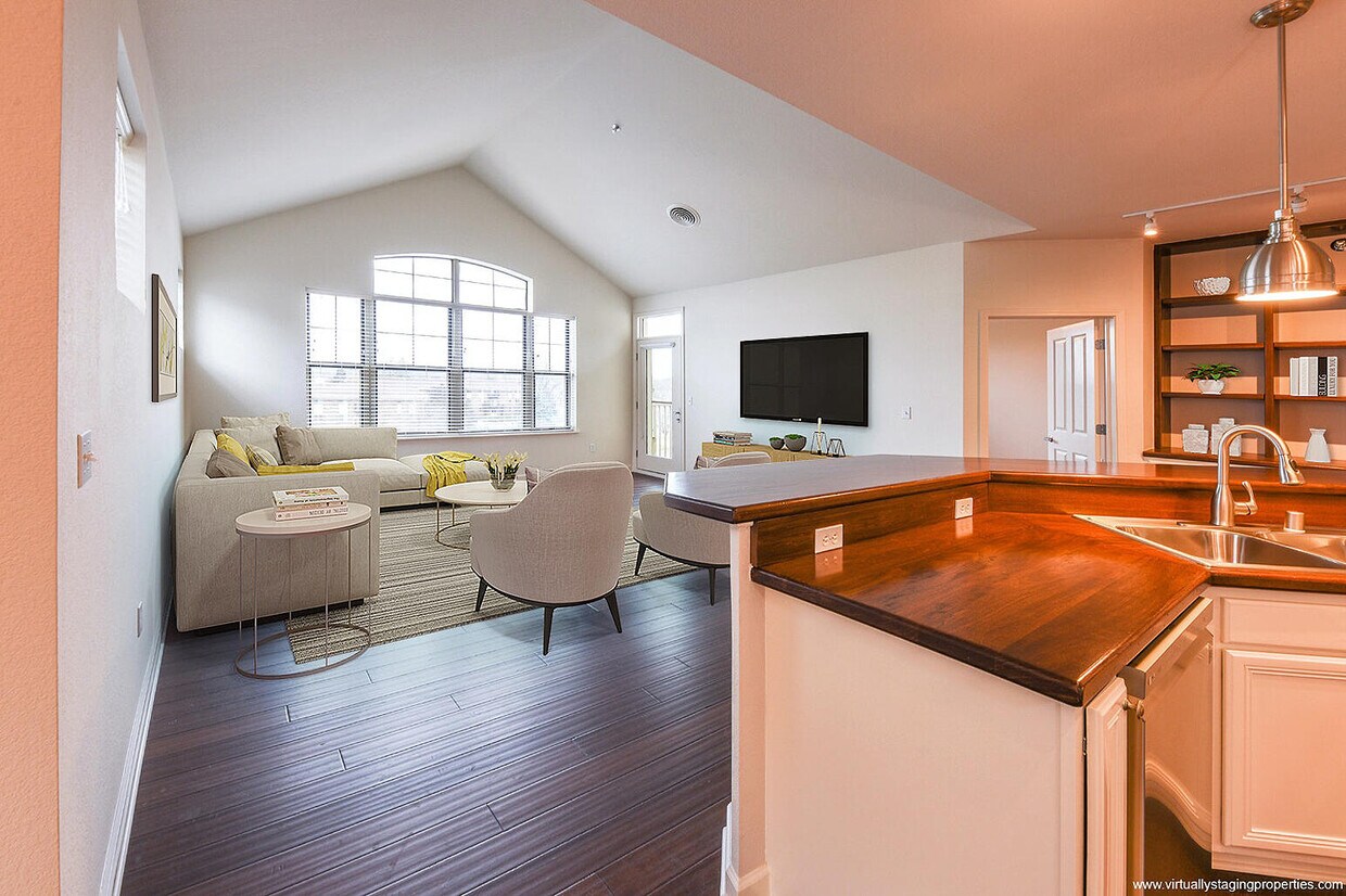 4120 S Lake Dr Unit 450, Saint Francis, WI 53235 Condo for Rent in