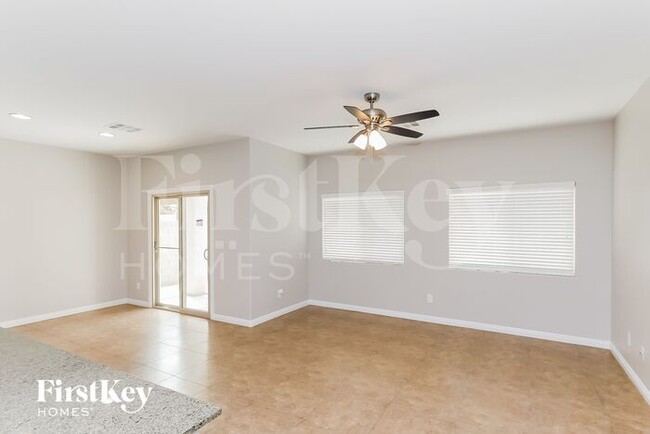 Building Photo - 5681 Point Loma Ct