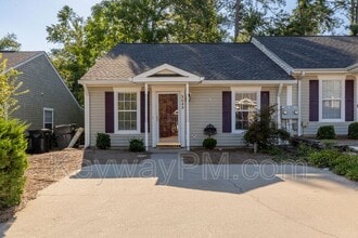 Building Photo - 3049 Abba Dr
