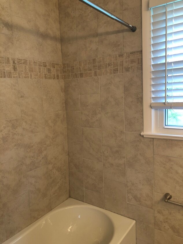 2813 McGavock Pike, Nashville, TN 37214 House for Rent in Nashville