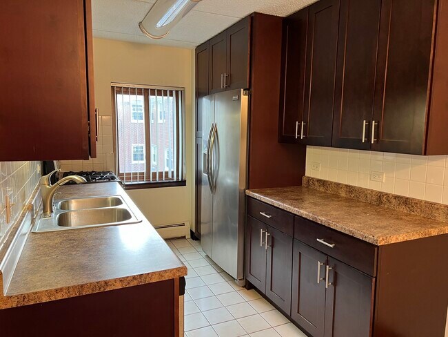 Foto del edificio - 835 Pearson St