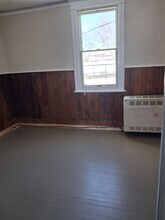 Building Photo - 119 1st St N