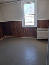 Building Photo - 119 1st St N