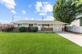1773 W Victory Rd