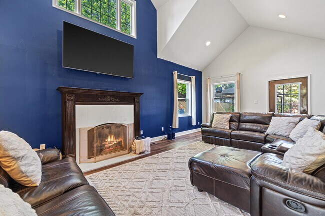 Gas fireplace - 11314 8th Ave