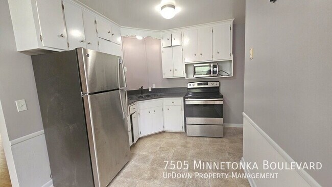 Foto del edificio - 7505 Minnetonka Blvd