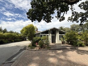 Building Photo - 2350 Alameda de las Pulgas