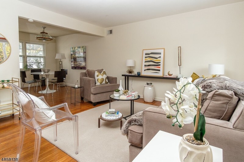 Foto principal - 1471 Walker Ave