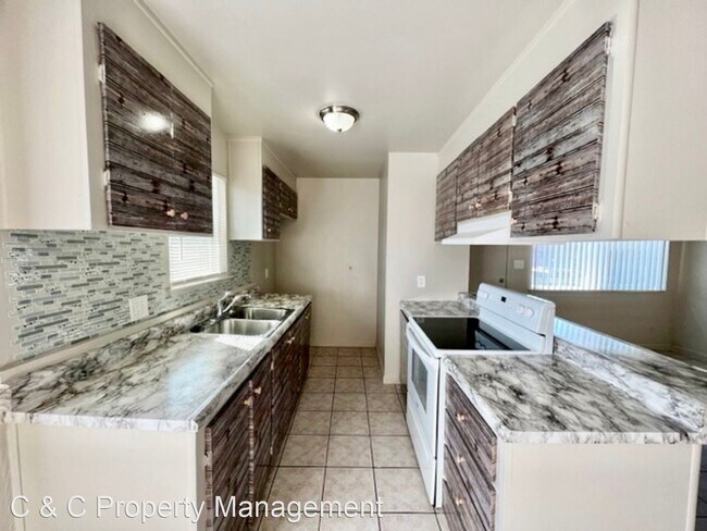 Building Photo - 2 br, 1 bath House - 2657 W Fairmont Ave #204