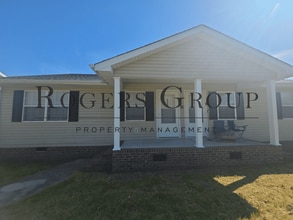 Building Photo - 607&609-609 Hicks Mill Rd