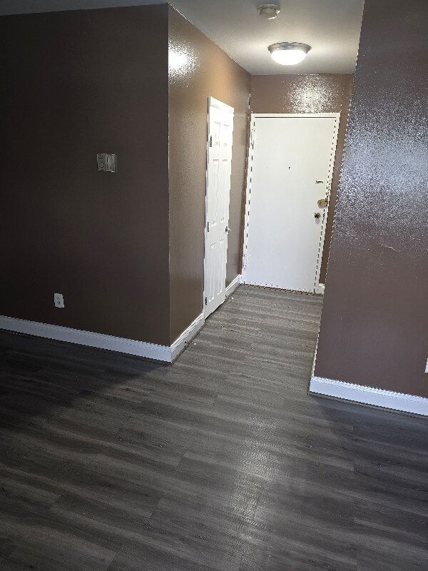 Foto del edificio - 1009 Chillum Rd