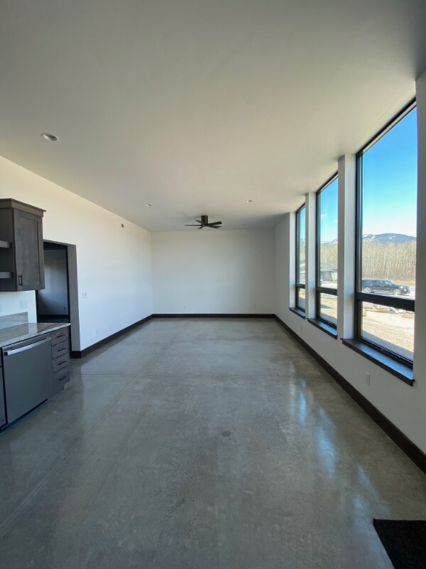 Foto del edificio - 751 Cottonwood Ct