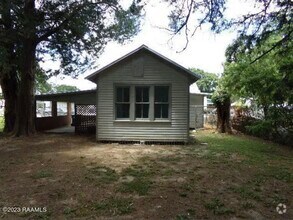 Building Photo - 210 Marne St