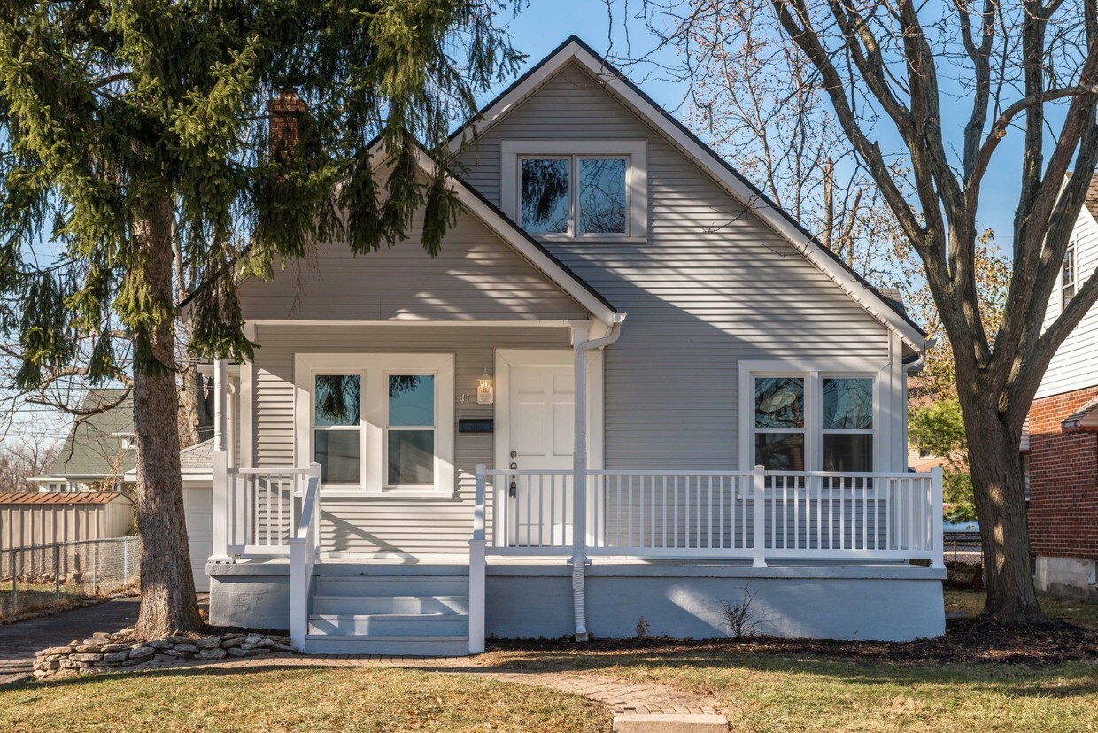 Primary Photo - 41 N Perry St