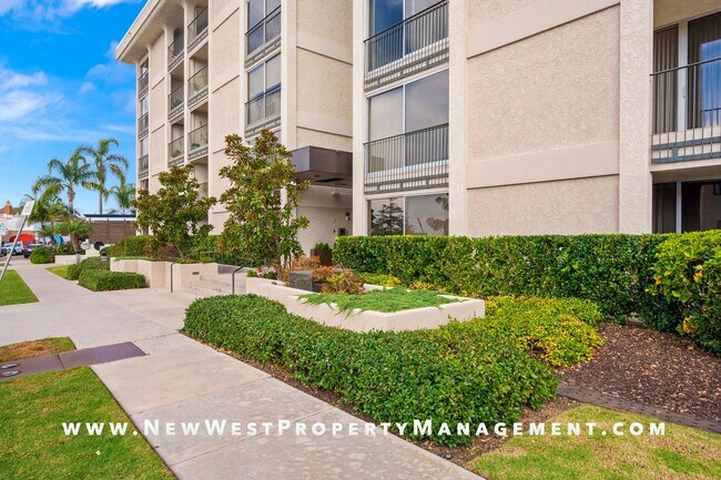 Foto del edificio - Expansive La Jolla Village 2 Bedroom at De...