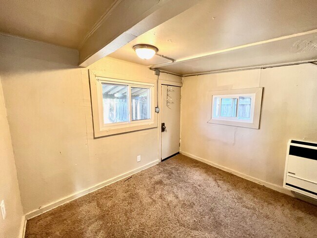 Foto del edificio - 1015 Iowa Ave