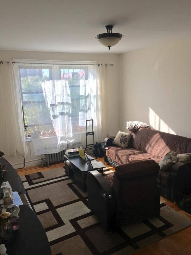 Primary Photo - 1501 Ocean Pkwy