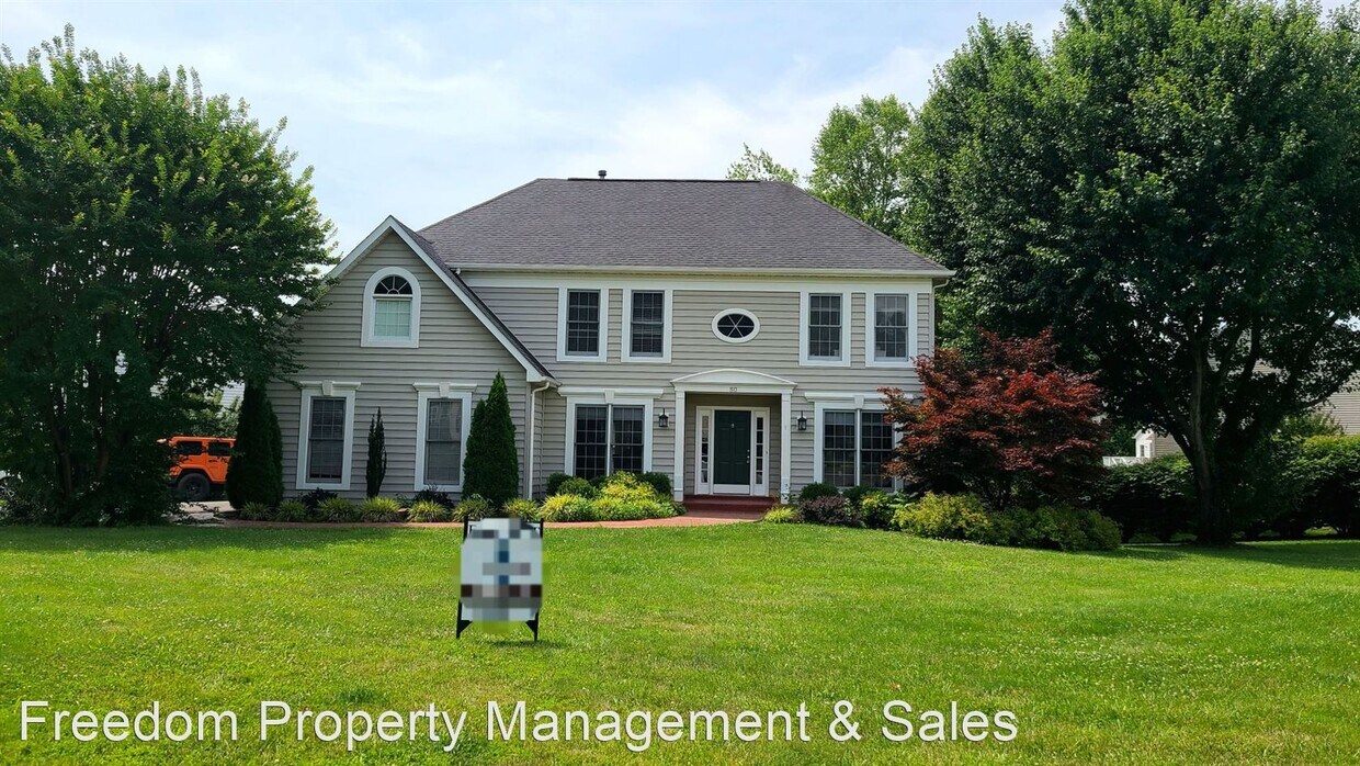 Primary Photo - 4 br, 3.5 bath House - 80 Brookshire Dr