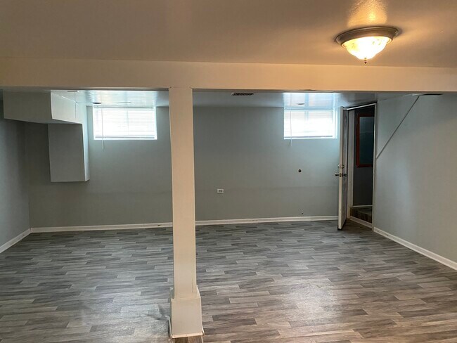 Foto del edificio - 3622 W 79th Pl