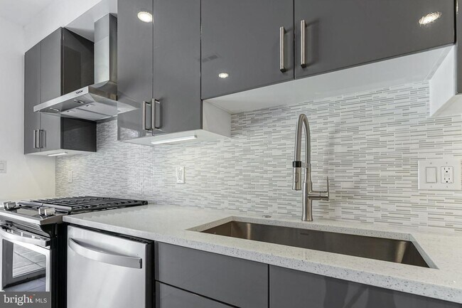 Foto del edificio - 1415 N 28th St
