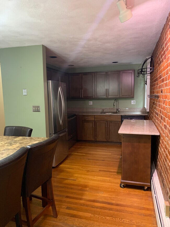 Building Photo - 39 South St