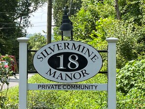 Building Photo - 1 Silvermine Manor
