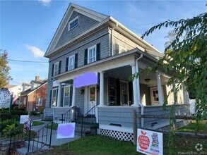 Building Photo - 158 Greenwood Ave
