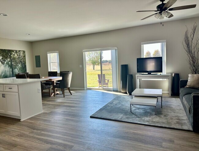 Foto del edificio - 1319 Sioux Turn