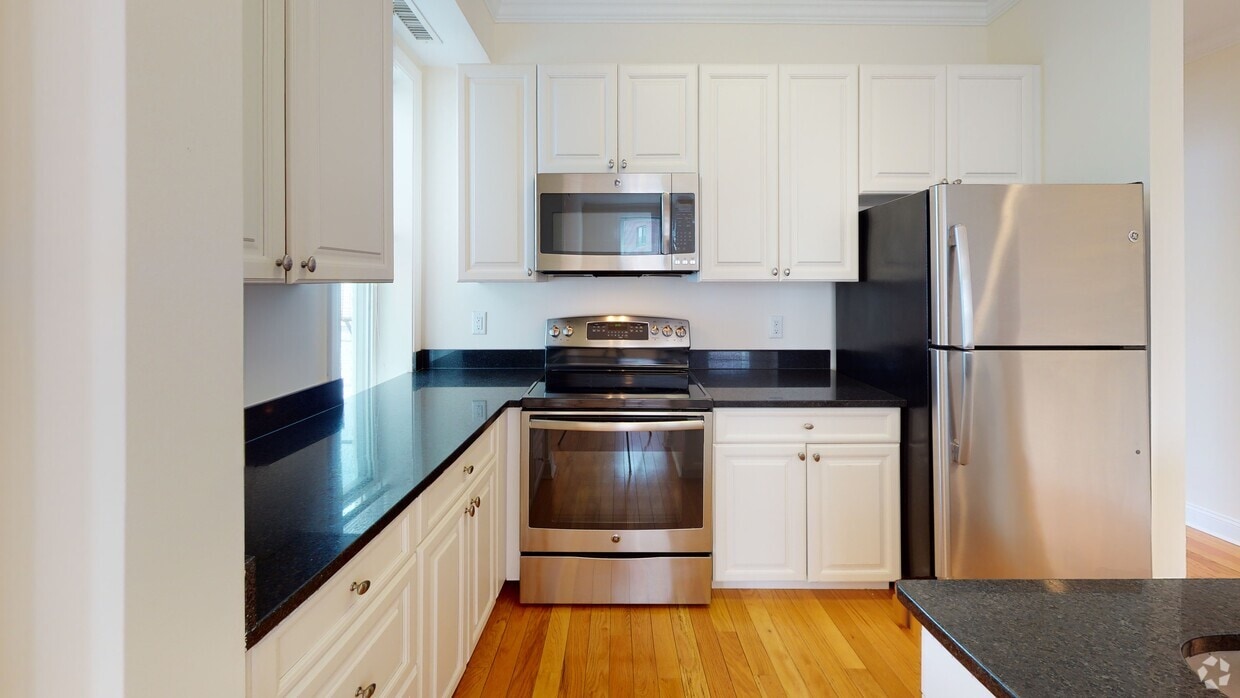 Photo - CHR Harvard Square Communities Apartments