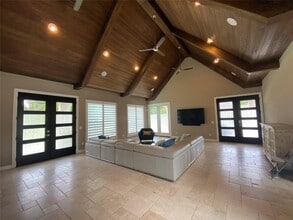 Building Photo - 2911 S Saddlebrook Ln