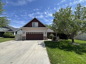 Building Photo - 1754 N Veridian Ave
