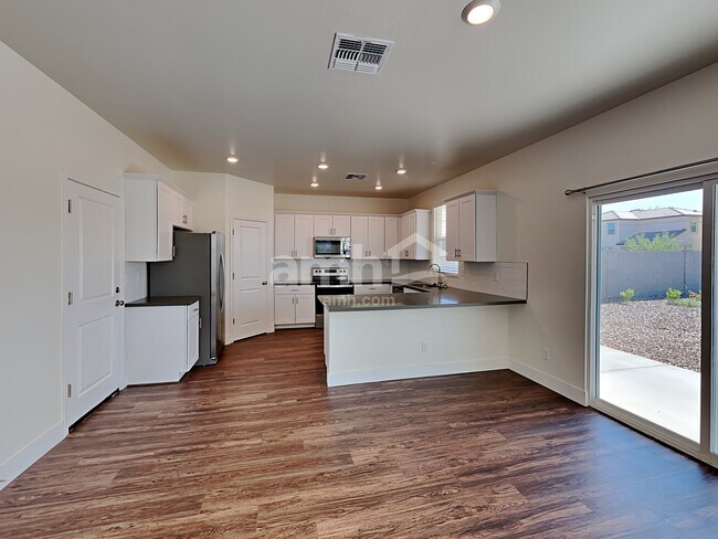 Building Photo - 21356 S 231st Way