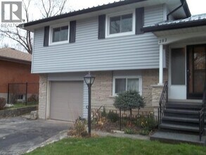 Building Photo - 282 Glenridge Dr
