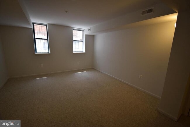 Foto del edificio - 2627 Adams Mill Rd NW