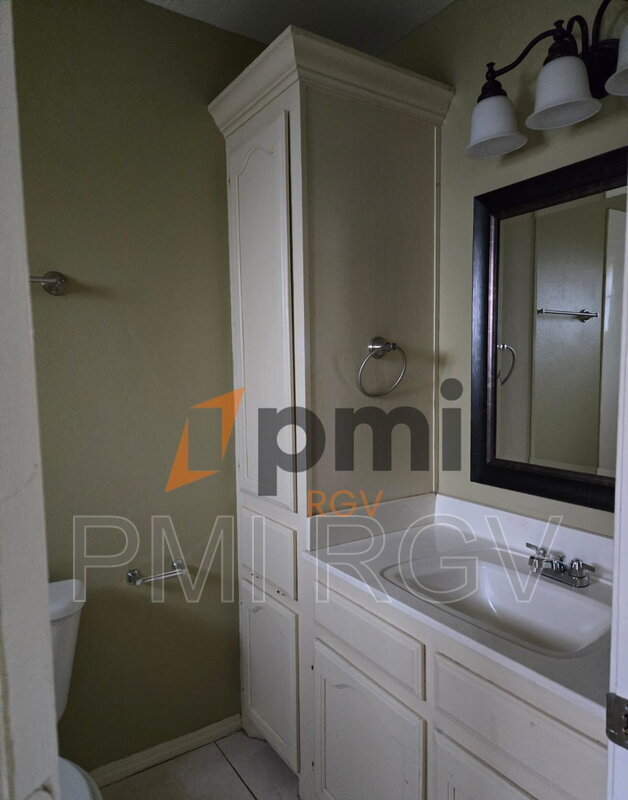 Foto del edificio - 1513 Acme Ln