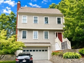 Building Photo - 77 Hackensack Rd