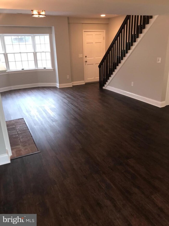 Foto del edificio - 2319 Forest Grove Rd