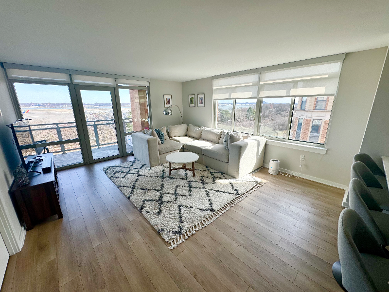 Foto principal - 3400 Potomac Ave