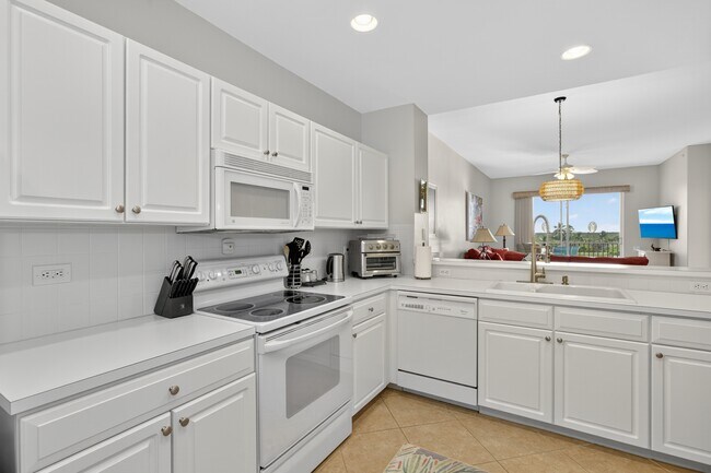 Foto del edificio - 17100 Bridgestone Ct