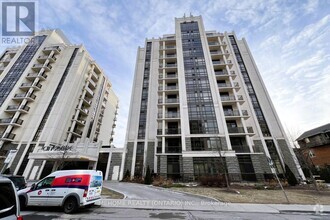 Building Photo - 85-385 Robinson St