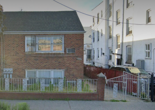 Building Photo - 837 Stanley Ave
