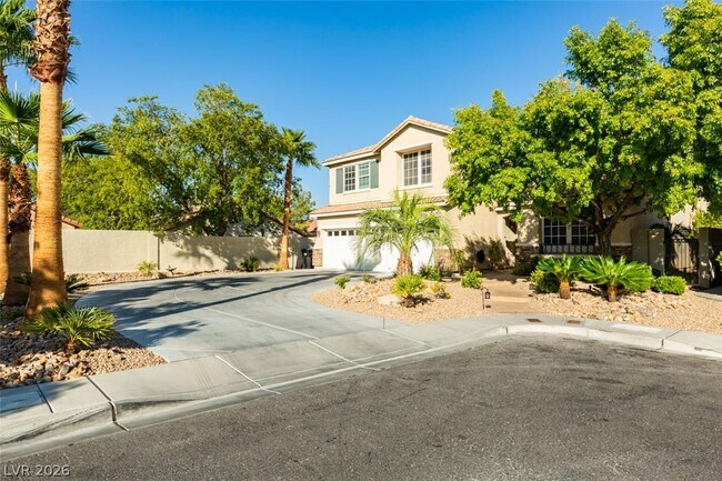 Building Photo - 5056 Shadow Palm Ct