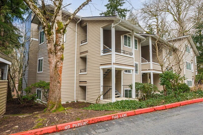Building Photo - 10016 NE 120th Ln
