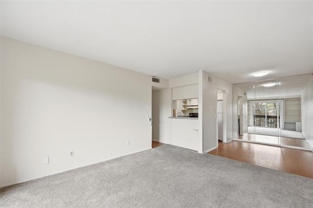 Foto del edificio - 4845 Cedar Springs Rd