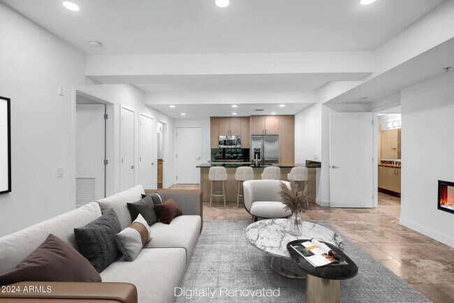 Foto del edificio - 7121 E Rancho Vista Dr