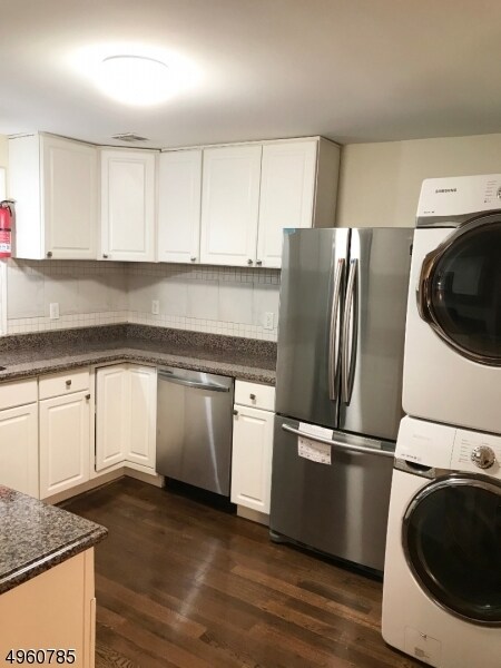 Building Photo - 203 N 14th St