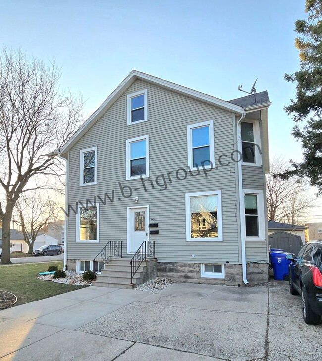 Building Photo - 6416 23rd Ave
